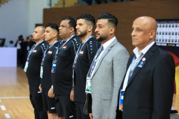 الجهاز الفني لمنتخب شباب العراق