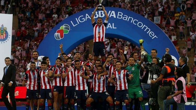 لاعبو ديبورتيفو جوادالاخارا