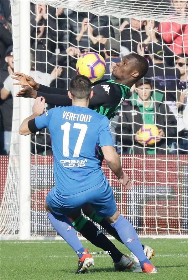 ?i=epa%2fsoccer%2f2018-12%2f2018-12-09%2f2018-12-09-07219112_epa