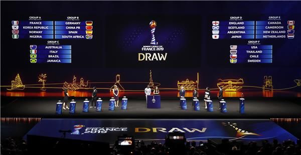 من مراسم قرعة مونديال فرنسا للسيدات