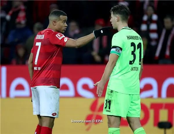 ?i=epa%2fsoccer%2f2018-12%2f2018-12-09%2f2018-12-09-07219915_epa