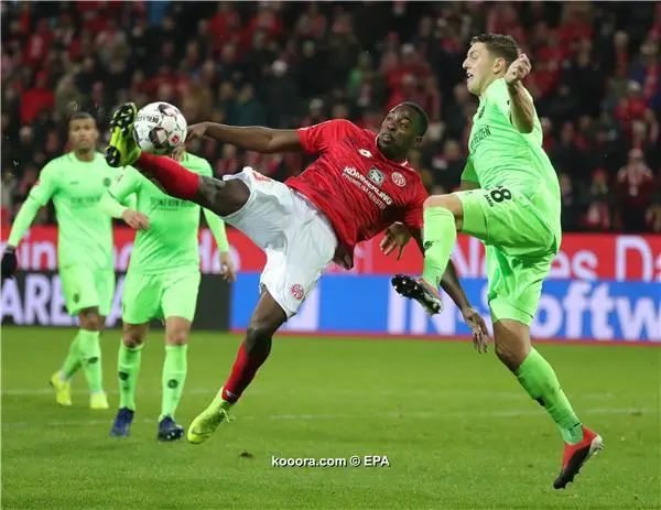 ?i=epa%2fsoccer%2f2018-12%2f2018-12-09%2f2018-12-09-07219902_epa