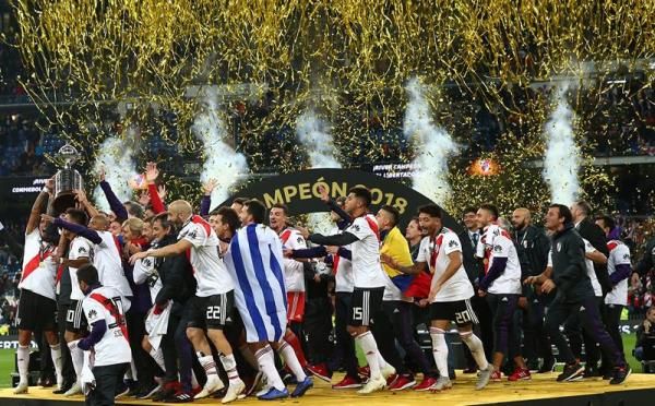 تتويج ريفر بليت