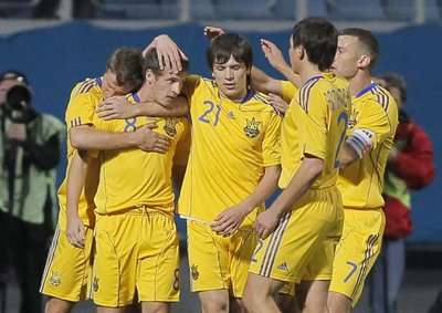 فرحة لاعبي أوكرانيا