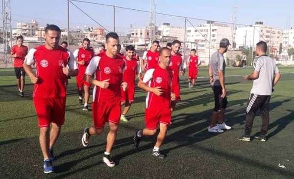 لاعبو شباب خانيونس