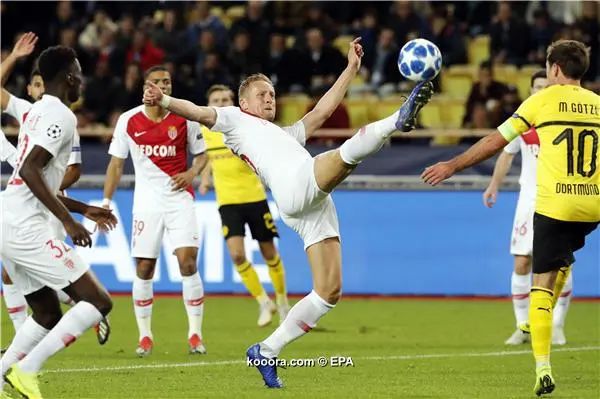 ?i=epa%2fsoccer%2f2018-12%2f2018-12-11%2f2018-12-11-07224580_epa