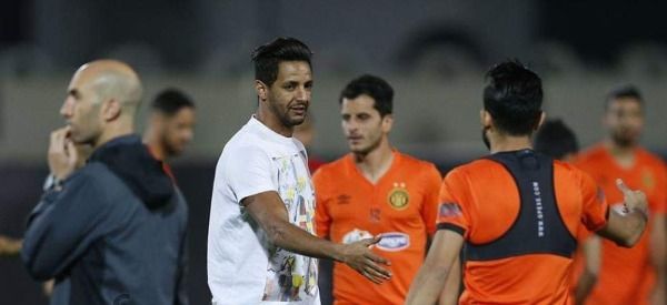 من حضور عصام جمعة لتدريبات الترحي 