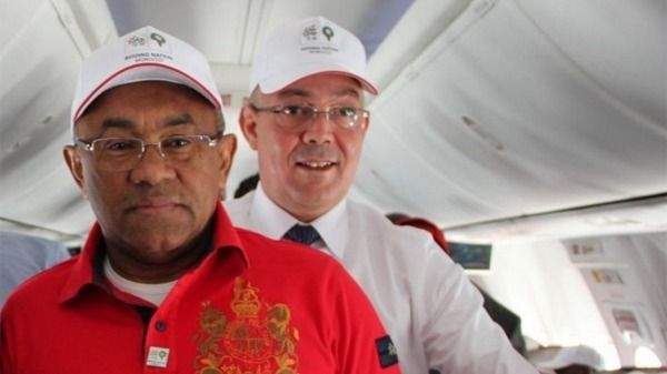 أحمد أحمد ورئيس الاتحاد المغربي فوزي لقجع