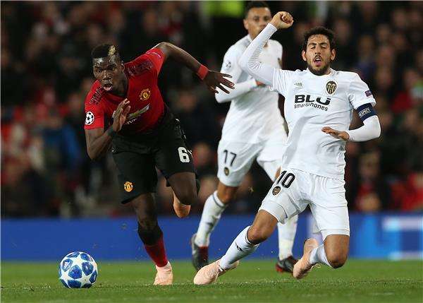 جانب من المواجهة الأخيرة بين الفريقين