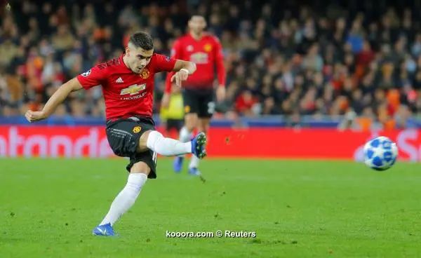 ?i=reuters%2f2018-12-12%2f2018-12-12t213843z_1638031572_rc1a9980b920_rtrmadp_3_soccer-champions-val-mun_reuters