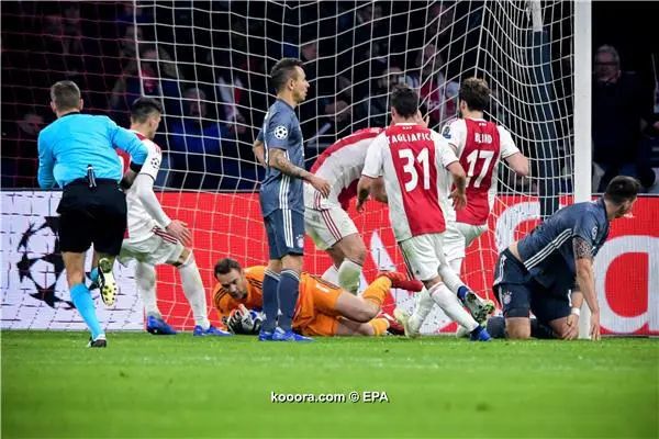 ?i=epa%2fsoccer%2f2018-12%2f2018-12-12%2f2018-12-12-07227111_epa