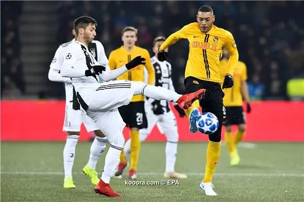 ?i=epa%2fsoccer%2f2018-12%2f2018-12-12%2f2018-12-12-07227110_epa