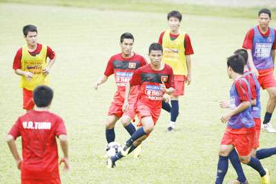 منتخب فيتنام للشباب في أولى تدريباته الإستعدادية لكأس آسيا لتحت 19 عاماً