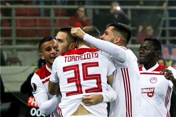 لاعبو أوليمبياكوس 