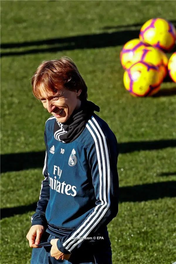 ?i=epa%2fsoccer%2f2018-12%2f2018-12-14%2f2018-12-14-07230783_epa