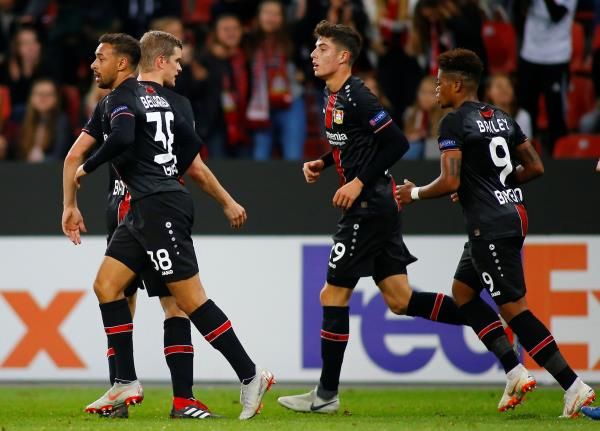 لاعبو باير ليفركوزن