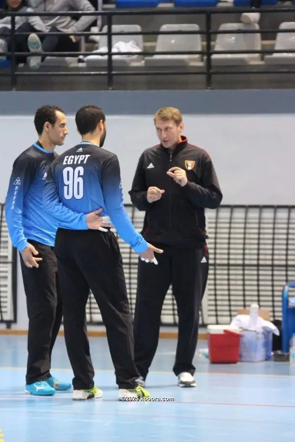 ?i=corr%2f93%2fkoo_93052