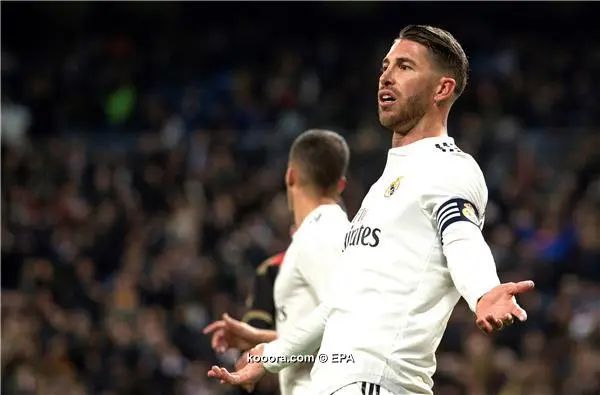 ?i=epa%2fsoccer%2f2018-12%2f2018-12-15%2f2018-12-15-07234122_epa