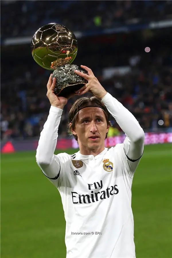 ?i=epa%2fsoccer%2f2018-12%2f2018-12-15%2f2018-12-15-07233924_epa