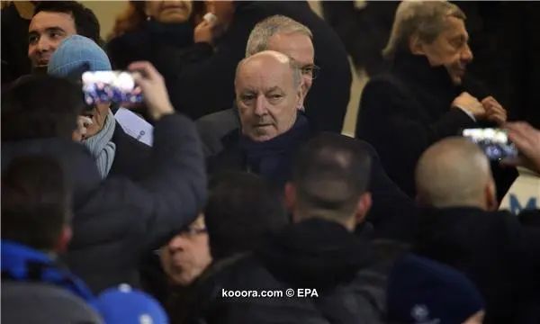 ?i=epa%2fsoccer%2f2018-12%2f2018-12-15%2f2018-12-15-07233842_epa