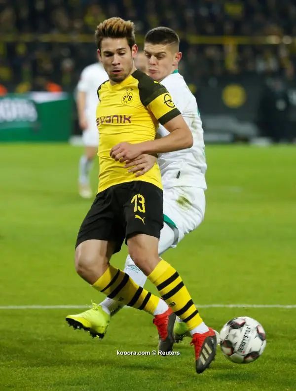 ?i=reuters%2f2018-12-15%2f2018-12-15t184450z_599940679_rc19426b5db0_rtrmadp_3_soccer-germany-dor-svw_reuters