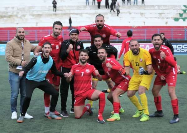 فرحة لاعبي الإخاء بالفوز
