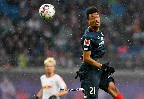 ?i=epa%2fsoccer%2f2018-12%2f2018-12-16%2f2018-12-16-07235615_epa