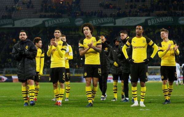 لاعبو بوروسيا دورتموند 