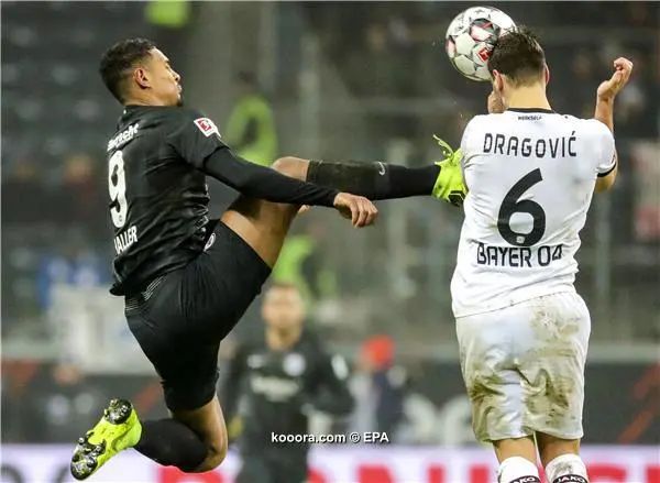 ?i=epa%2fsoccer%2f2018-12%2f2018-12-16%2f2018-12-16-07235968_epa