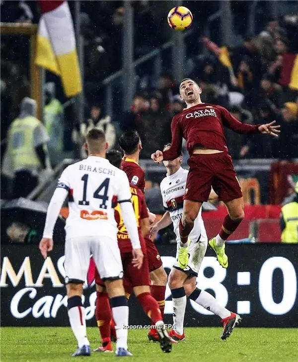 ?i=epa%2fsoccer%2f2018-12%2f2018-12-16%2f2018-12-16-07236255_epa