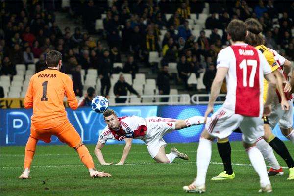 ماتياس دي ليجت