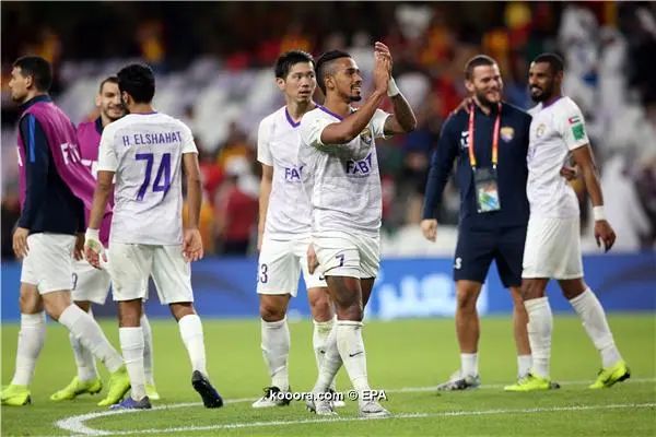 ?i=epa%2fsoccer%2f2018-12%2f2018-12-15%2f2018-12-15-07234070_epa