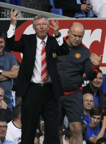 2010-09-11t142636z_01_nvr12_rtridsp_3_soccer-england_reuters