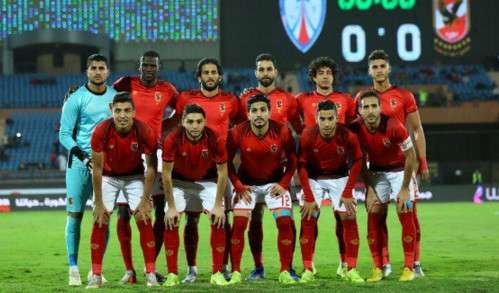 لاعبو الأهلي