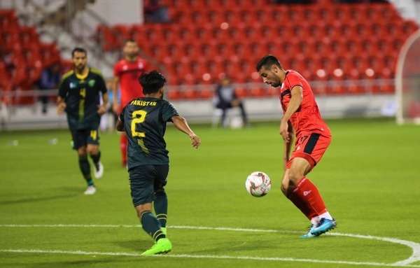 لقطات من لقاء فلسطين وباكستان الودي