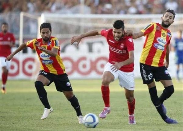 لقاء سابق بين الترجي والنجم الساحلي