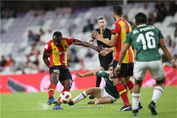 ?i=epa%2fsoccer%2f2018-12%2f2018-12-18%2f2018-12-18-07238506_epa