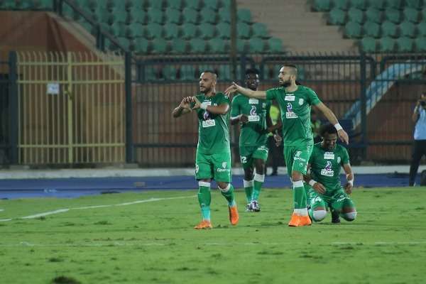 لاعبو الاتحاد