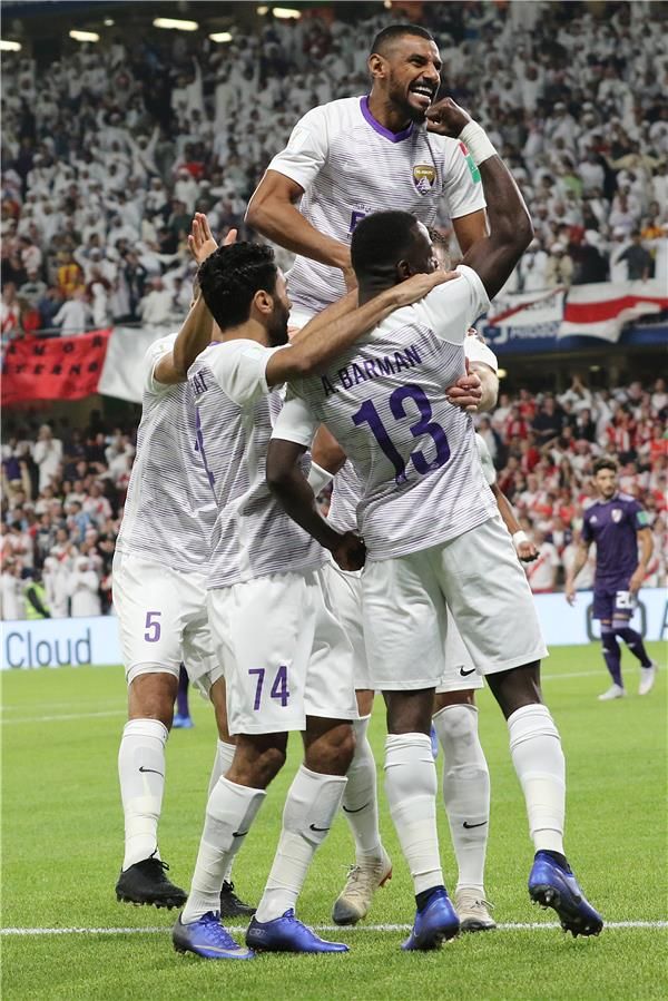 لاعبو العين