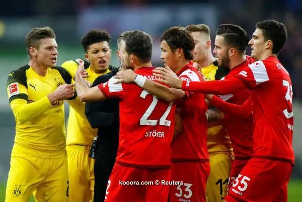 ?i=reuters%2f2018-12-18%2f2018-12-18t211737z_473761854_rc193b1a8400_rtrmadp_3_soccer-germany-dus-dor_reuters