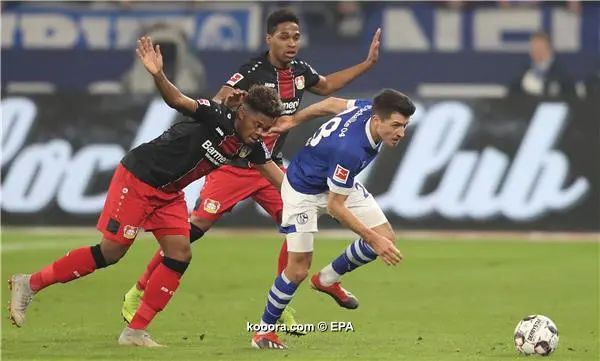 ?i=epa%2fsoccer%2f2018-12%2f2018-12-19%2f2018-12-19-07240642_epa