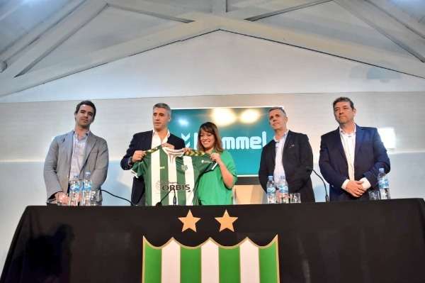 جانب من التقديم