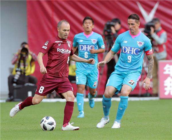 إنييستا وتوريس