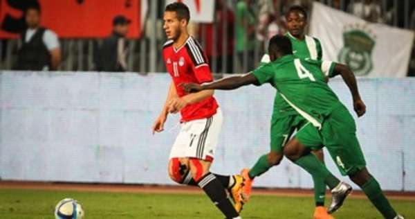 جانب من مواجهة سابقة بين المنتخبين