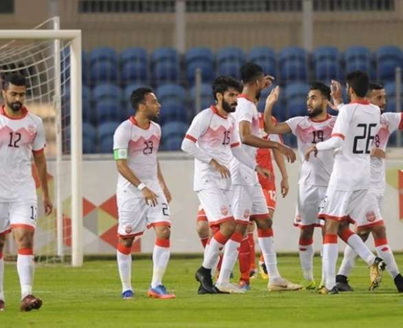 فرحة لاعبي البحرين
