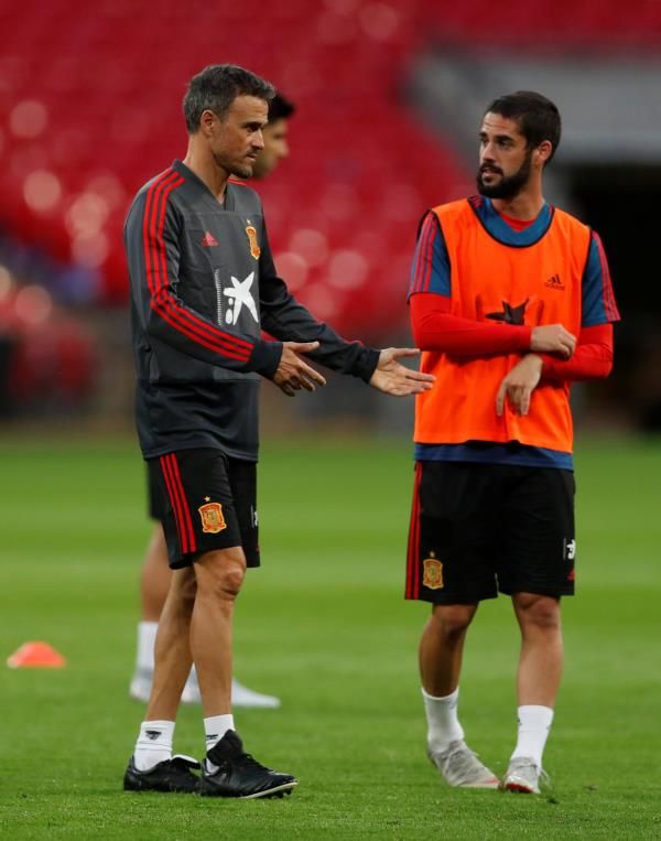 إيسكو وإنريكي 