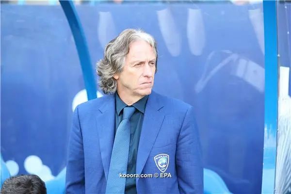 ?i=epa%2fsoccer%2f2018-12%2f2018-12-21%2f2018-12-21-07243331_epa