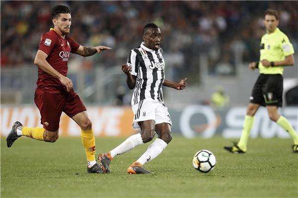 لقاء سابق بين يوفنتوس وروما