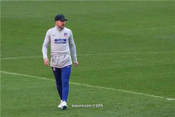 ?i=epa%2fsoccer%2f2018-12%2f2018-12-19%2f2018-12-19-07239923_epa