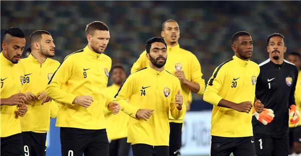 لاعبو العين